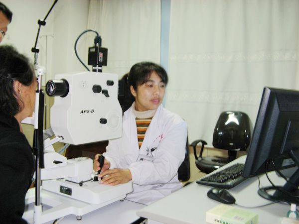 APS-B数字眼底荧光造影机