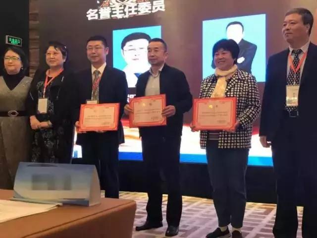 陕西省康复医院被中国心脏联盟心血管疾病预防与康复学会陕西联盟授予“心房纤颤俱乐部”及“心力衰竭患者俱乐部”
