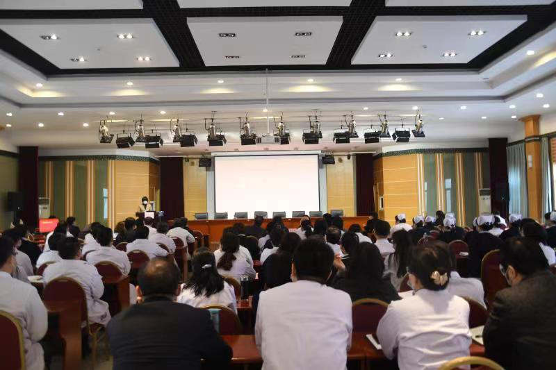 【胸怀梦想 笃定前行】陕西省康复医院举行2020年度中层干部年终述职考评大会